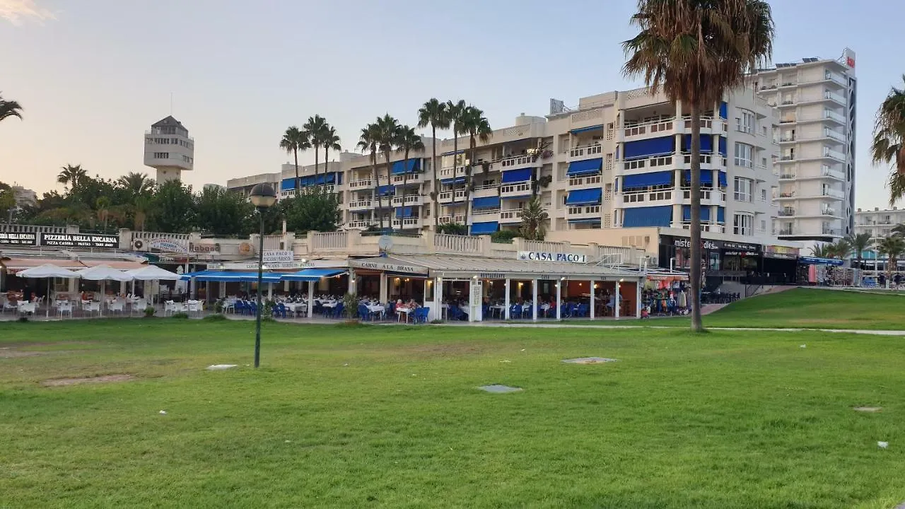 Golf Coast Los Alamos, Primera Linea De Playa Torremolinos