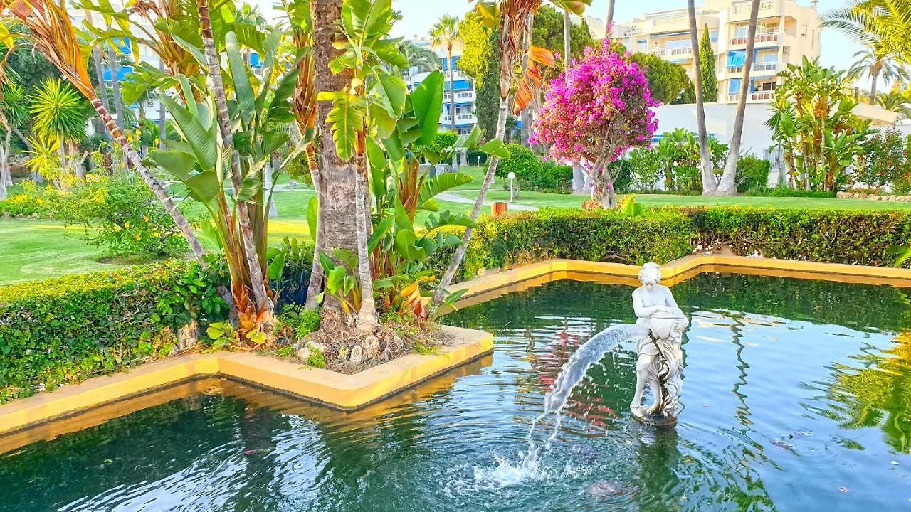 Golf Coast Los Alamos, Primera Linea De Playa Torremolinos