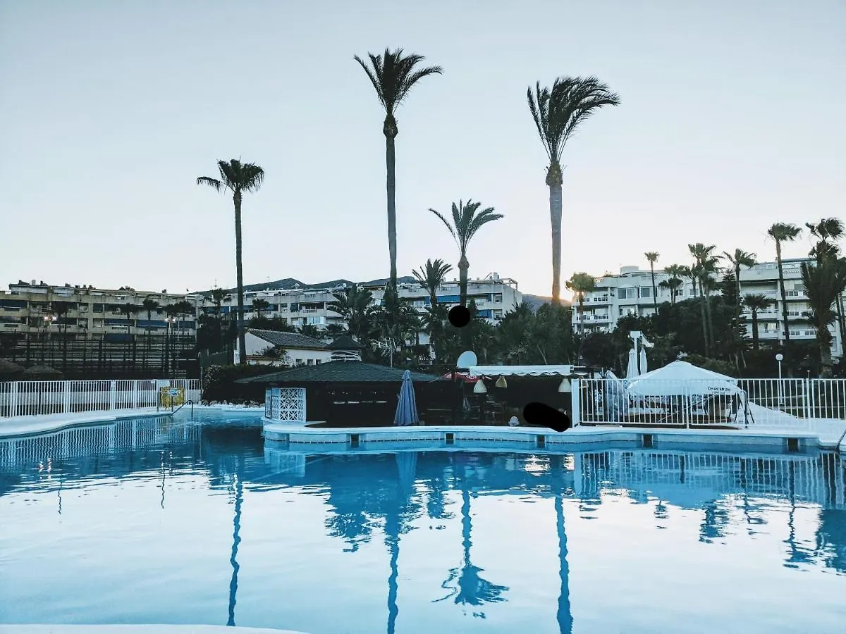 Golf Coast Los Alamos, Primera Linea De Playa Torremolinos